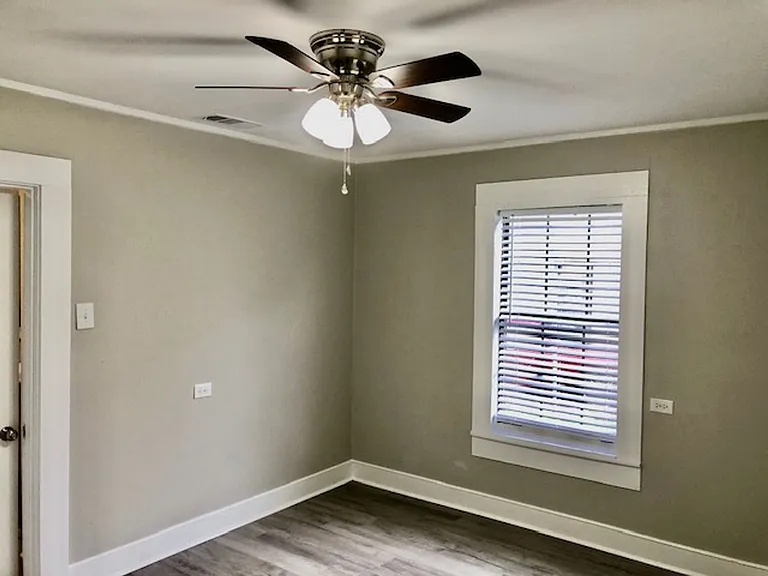 912 Rome St — Photo 18