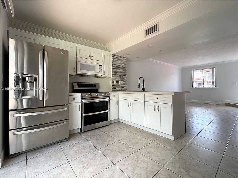 1st image of 1807 SW 107th Ave APT 2205