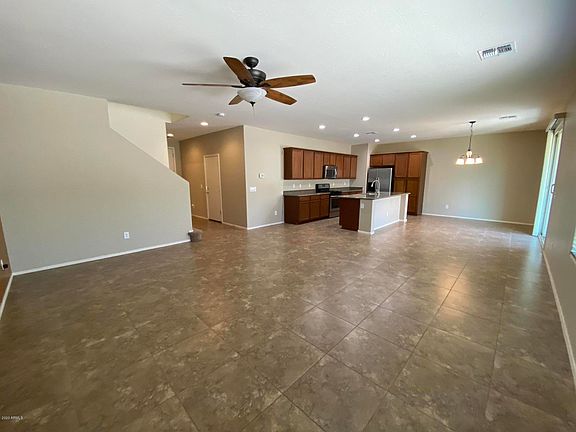 5th image of 21030 E Pecan Ln