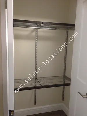 Rented by Select Locations Inc. | media 6