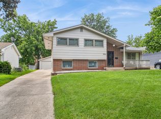 3024 Holcomb Ave, Des Moines, IA 50310