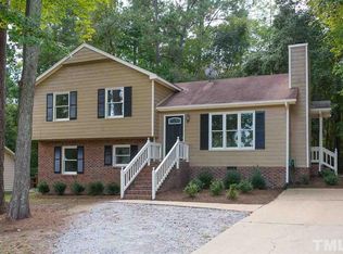 4216 Labrador Dr, Raleigh, NC 27616