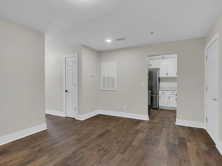 1808 State St #209 — Photo 16
