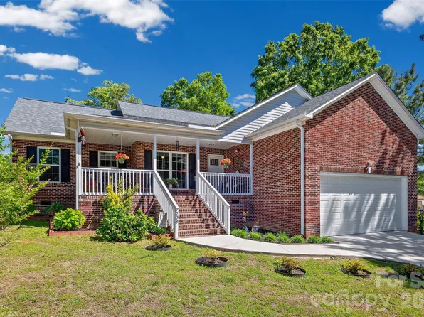 208 Victoria Cir, York, SC 29745