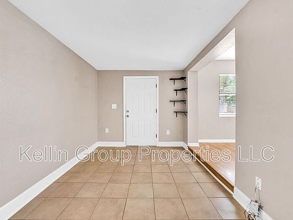 5th image of 4220 W Bay View Ave