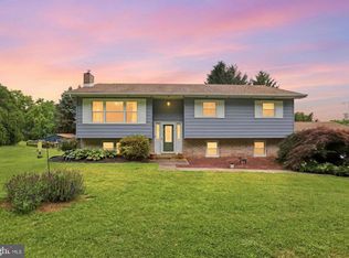 30 Hill Dr, York Haven, PA 17370