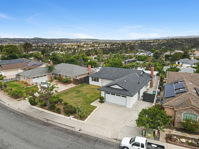 25121 Monte Verde Dr — Photo 25