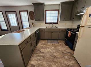 14065 Peek Dr, Athens, AL 35611