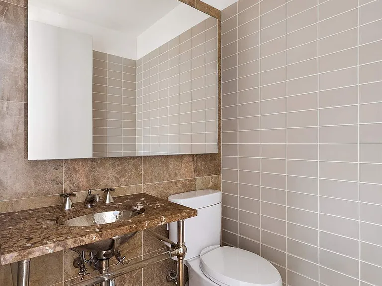 255 E 74th St #10A — Photo 14