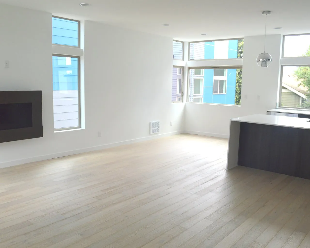 3 bed, 1634 sqft, $3,750 — Photo 4