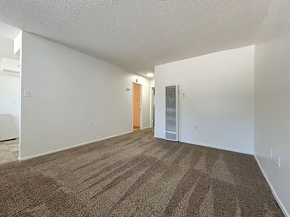 4th image of 1342 Agate Ave #1A