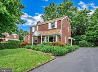 2015 E County Line Rd, Ardmore, PA 19003