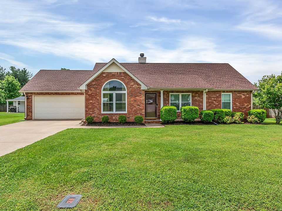 1st image of 2707 Windemere Dr