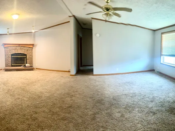204 Black Pine Blvd, New Albany, IN 47150