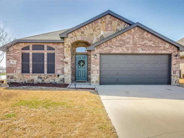 901 Jodie Dr, Weatherford, TX 76087
