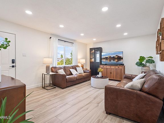 4th image of 5309 W PORT AU PRINCE Lane