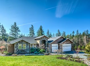275 S West Camano Dr, Camano Island, WA 98282