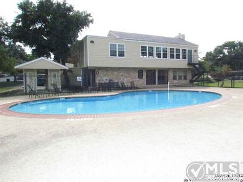 1st image of 11610 Vance Jackson Rd APT 870