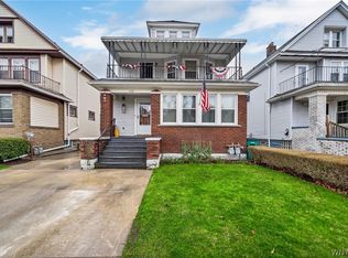 122 Stratford Rd, Buffalo, NY 14216