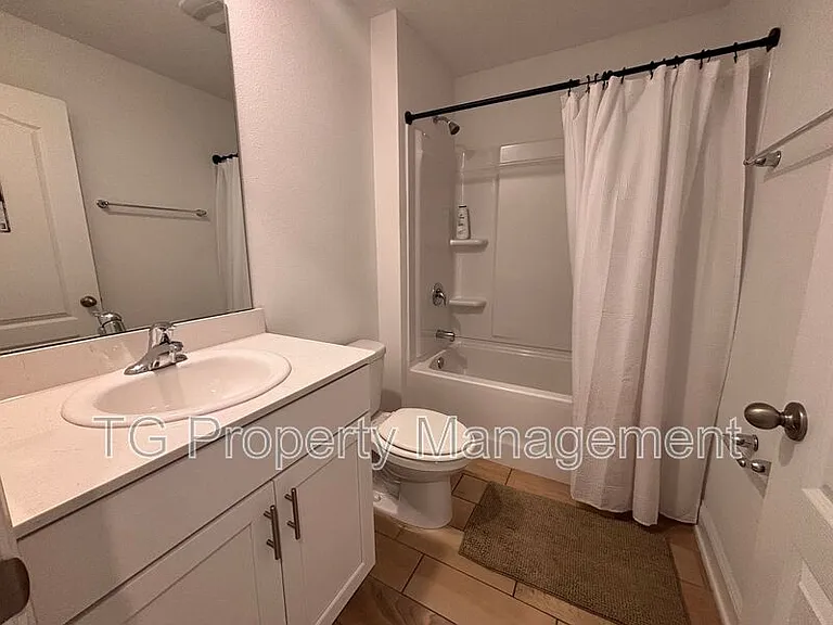 248 Zancara St — Photo 30