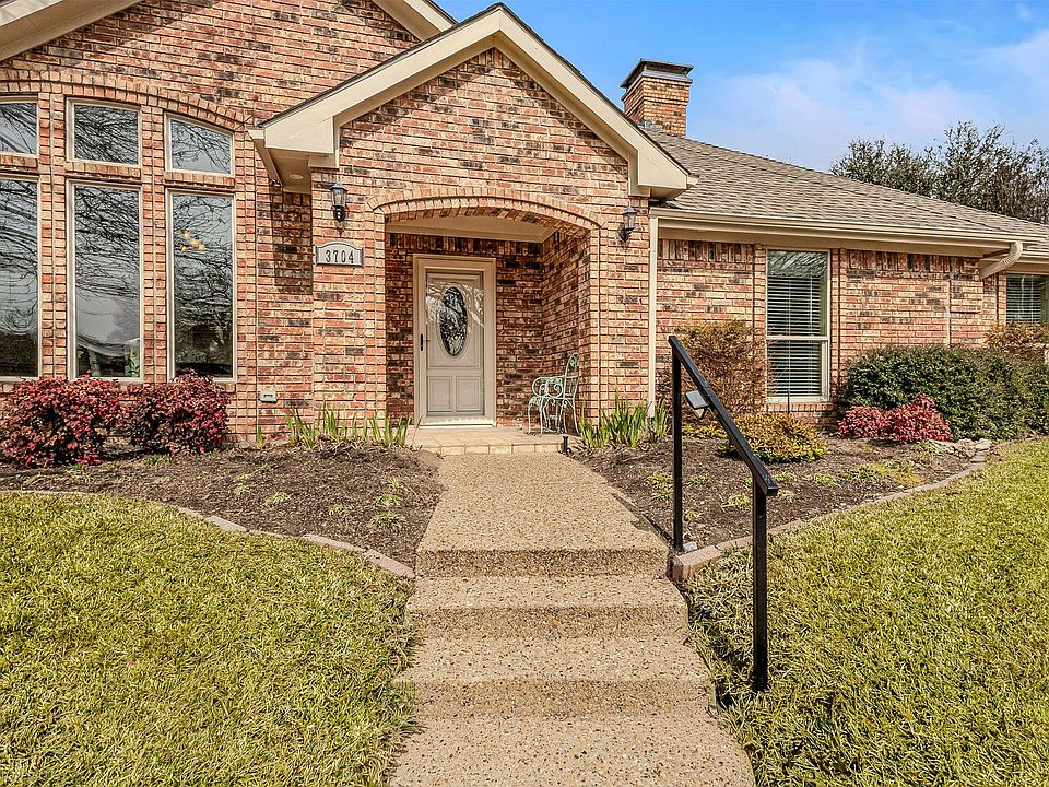 1st image of 3704 Queenswood Pl