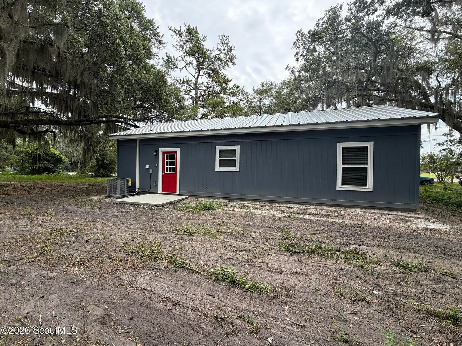 3 bed, 2.0 bath, 1080 sqft, $1,850 — Photo 4