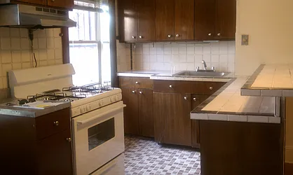 Rented by Alexander Bilu, LREB