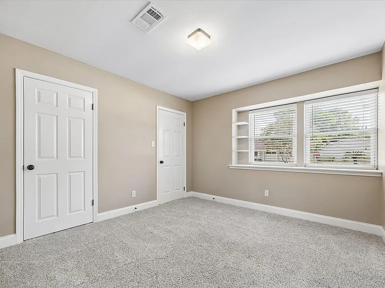 12322 Nova Ct — Photo 24