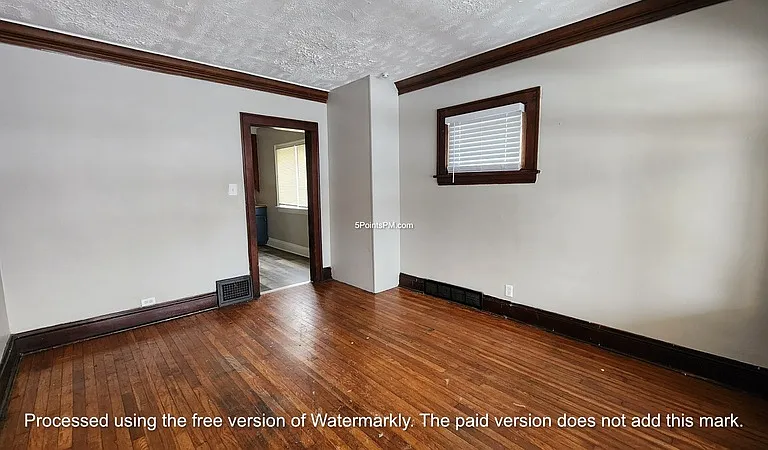 2797 E 125th St #1 — Photo 7