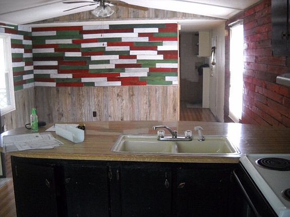 2nd image of 119 Ross Ct