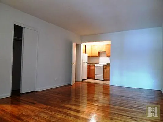 Rented by Halstead Real Estate | media 6
