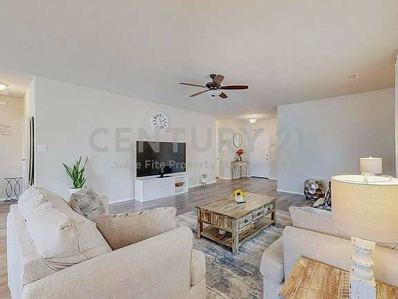 2nd image of 1637 Hinckley Ave