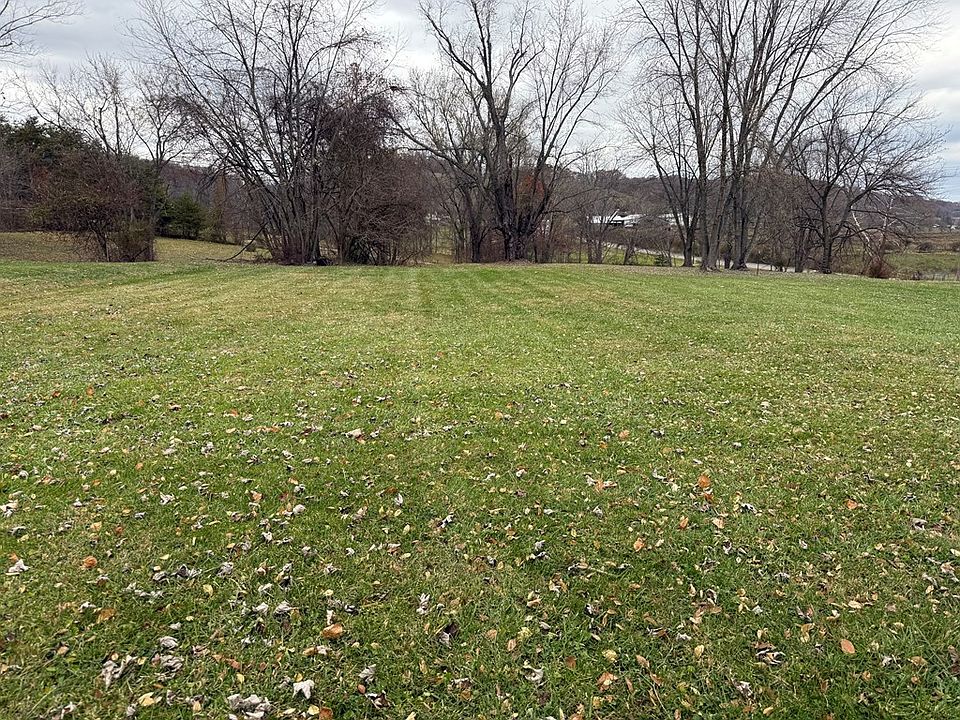 2nd image of 301 Glendale Rd