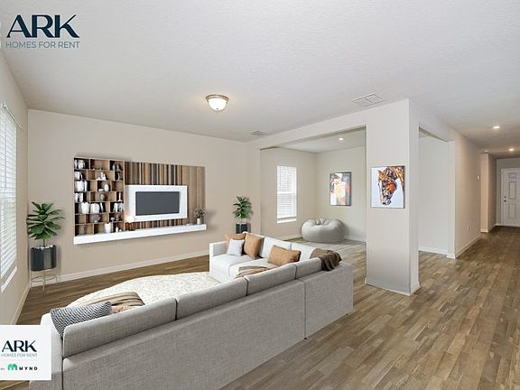 3rd image of 6830 N Pavilion Loop