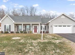 123 Headwaters Dr, Falling Waters, WV 25419