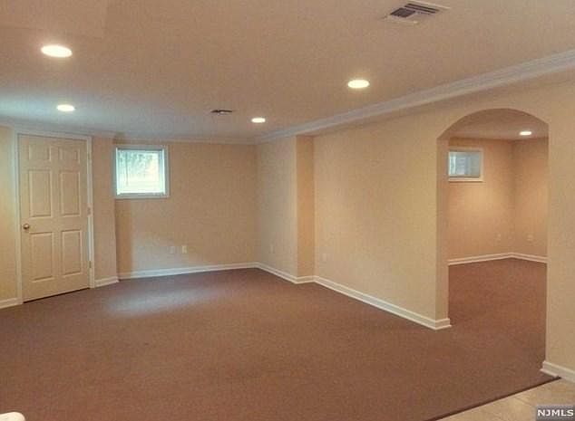 2nd image of 29 Emerson Rd