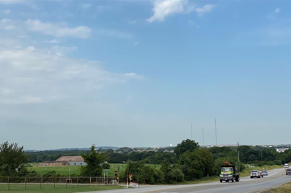 1st image of 4028 E Fm 1187