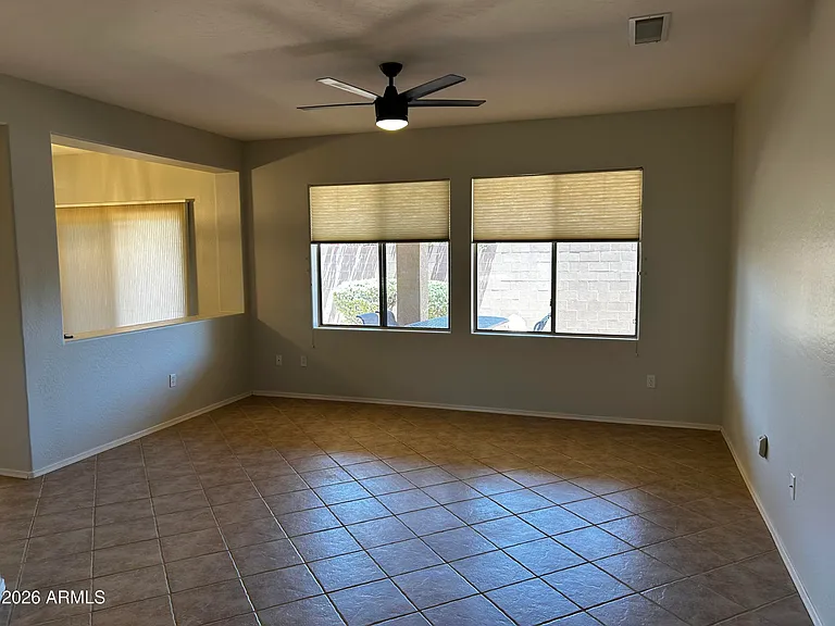 19103 N Emerald Cove Way — Photo 8