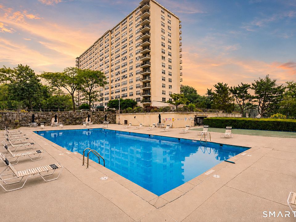 1st image of 2625 Park Avenue #11F