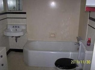 112 N Railroad Ave, Springfield, GA 31329