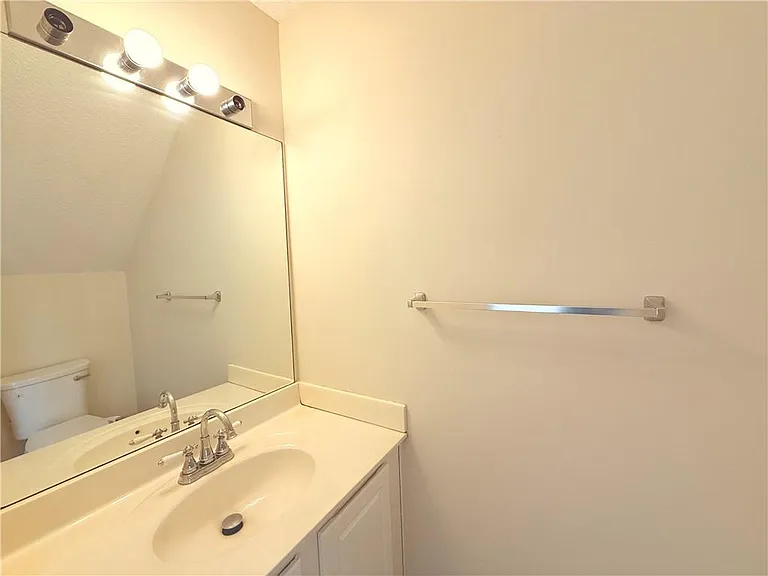 40 Highoak Dr NE — Photo 9