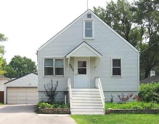 1st image of 10203 W Lyndale Ave