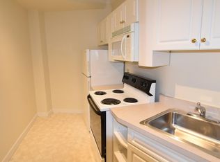 1186 Beacon St #105, Brookline, MA 02446
