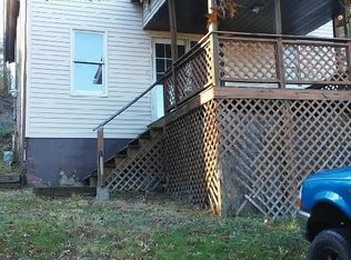 1712 Jennings Ave, East Liverpool, OH 43920