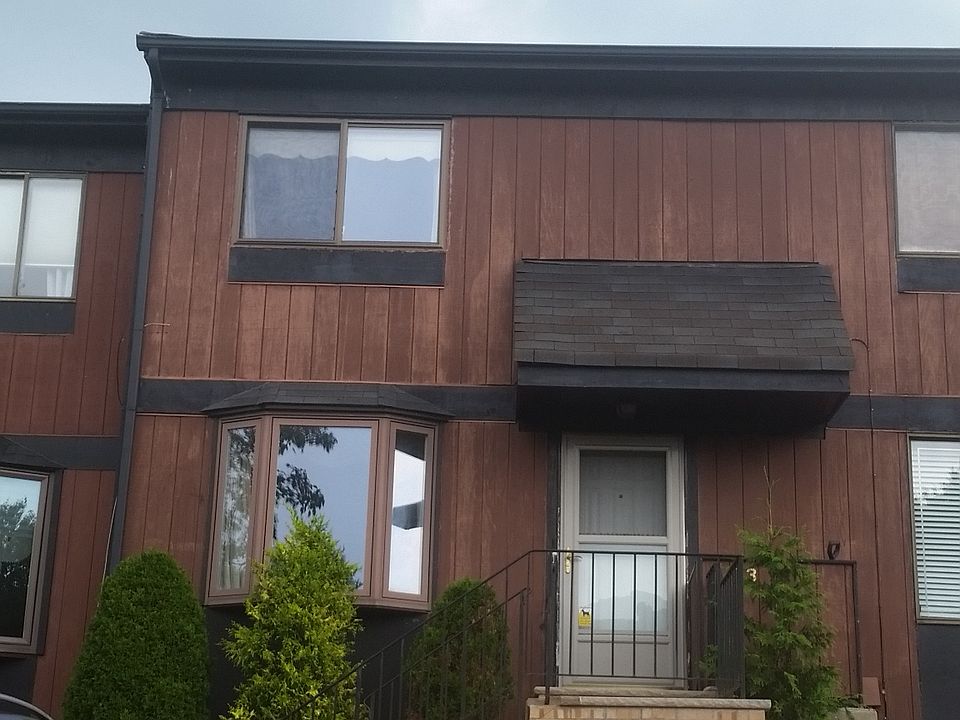1st image of 23 Arrowood Ct