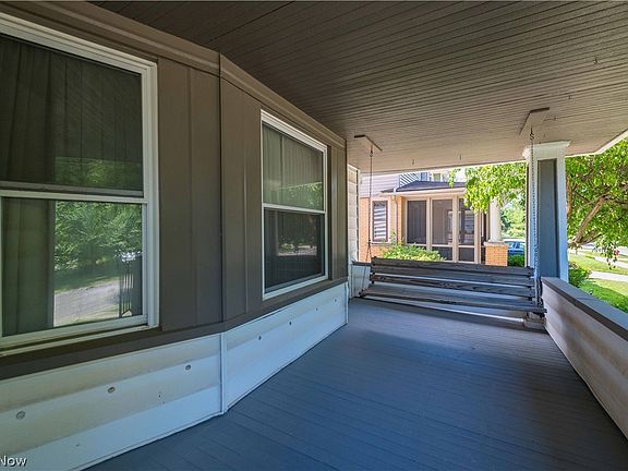 4th image of 1519 Woodward Ave