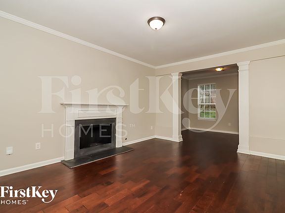 2nd image of 2026 Baramore Oaks Dr