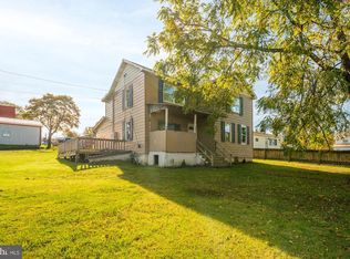 102 Roanoke Ave, Oakland, MD 21550