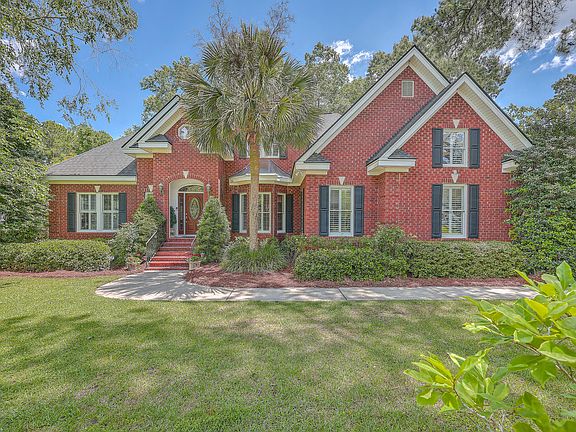 3rd image of 4299 Persimmon Woods Dr