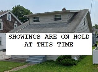 118 Oakwood St, Barberton, OH